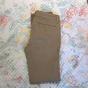 AMERICAN EAGLE khakis